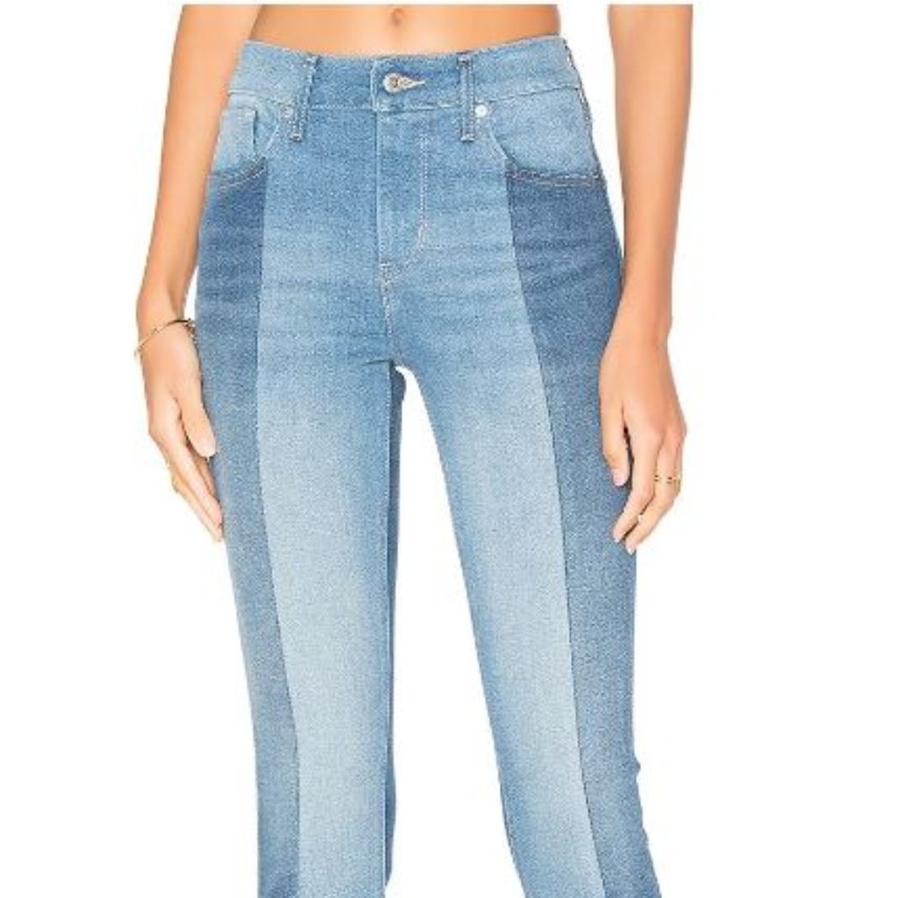 NEVER WORN - Levi's 721 High Rise Skinny Jeans, 30 x 31